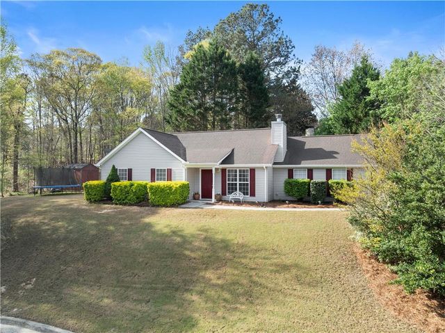 5090 Limerick Lane, Flowery Branch, GA 30542