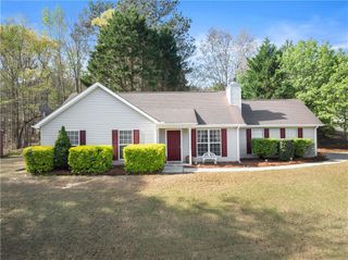 5090 Limerick Lane, Flowery Branch, GA 30542
