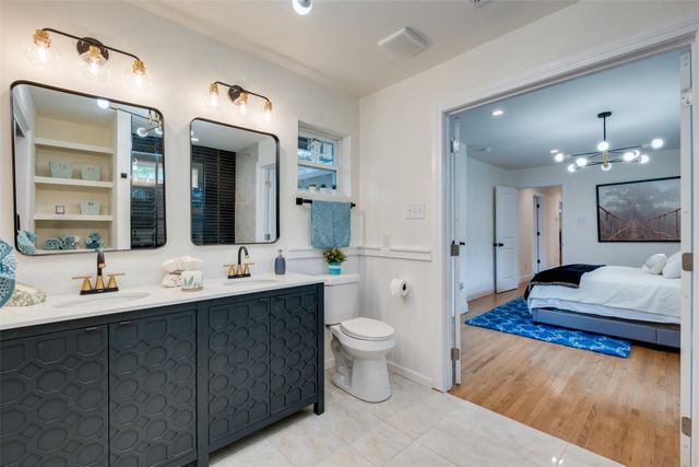 1922 Elmwood Boulevard, Dallas, TX 75224