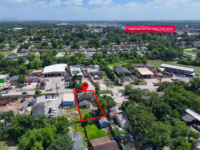 336 W Mount Houston Road, Houston, TX 77037