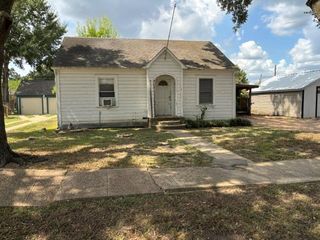 1110 San Jacinto Street, Rosenberg, TX 77471