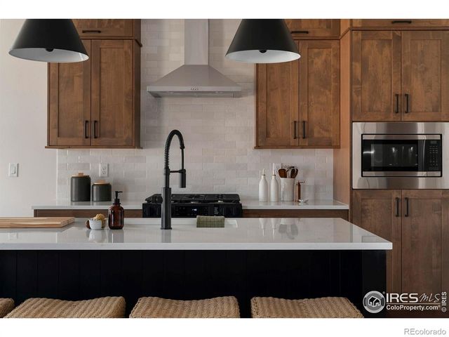 743 Little Leaf Drive, Windsor, CO 80550