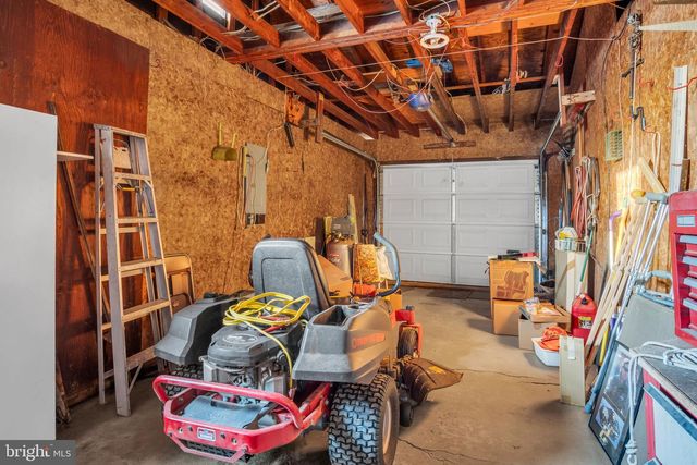 36 CLAY ROAD, Carlisle, PA 17015