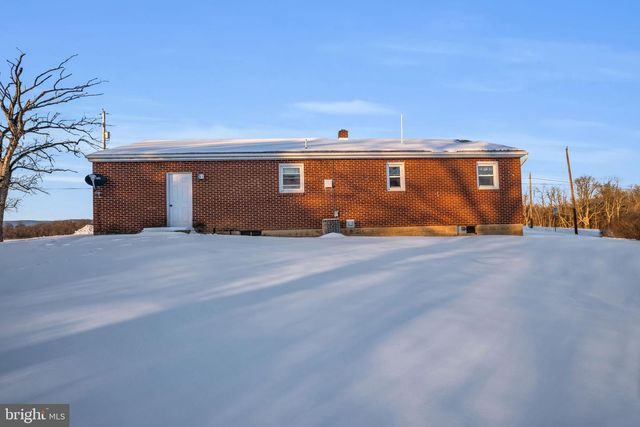 36 CLAY ROAD, Carlisle, PA 17015