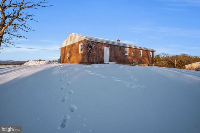 36 CLAY ROAD, Carlisle, PA 17015