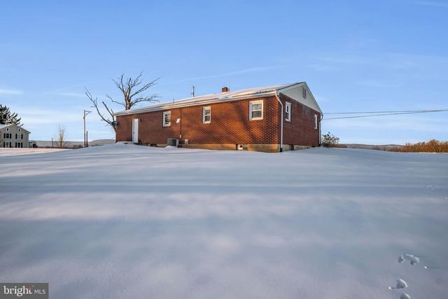 36 CLAY ROAD, Carlisle, PA 17015