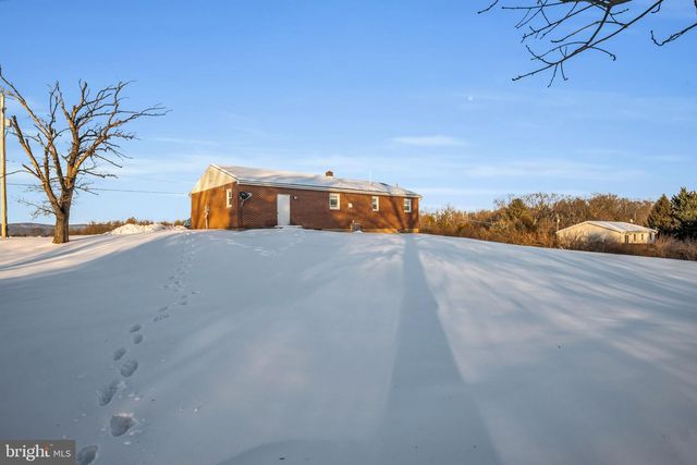 36 CLAY ROAD, Carlisle, PA 17015