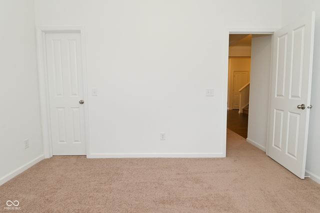 1356 Preserve Court, Greenwood, IN 46143