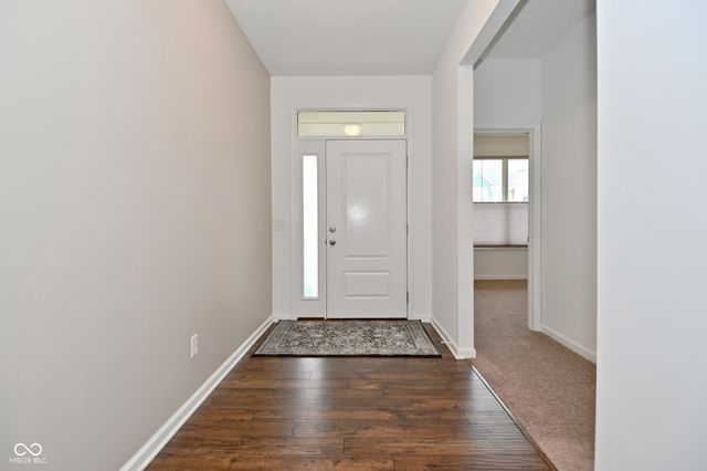 1356 Preserve Court, Greenwood, IN 46143