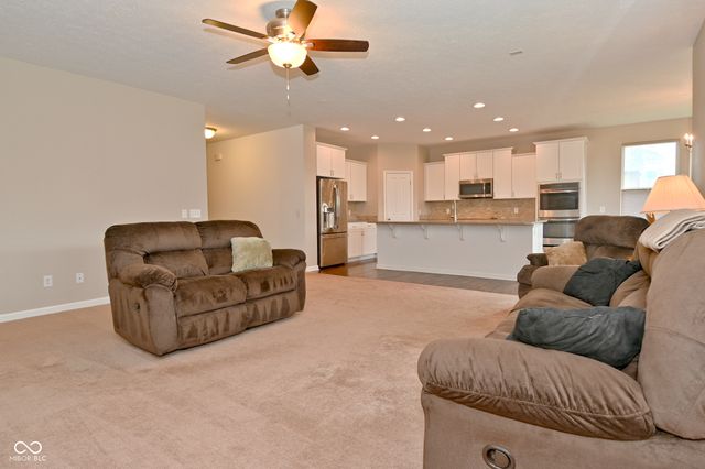 1356 Preserve Court, Greenwood, IN 46143