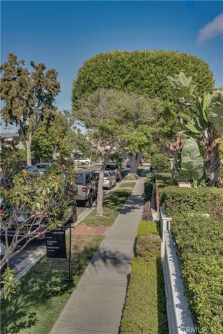 608 Heliotrope, Corona Del Mar, CA 92625