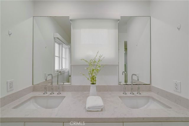 608 Heliotrope, Corona Del Mar, CA 92625