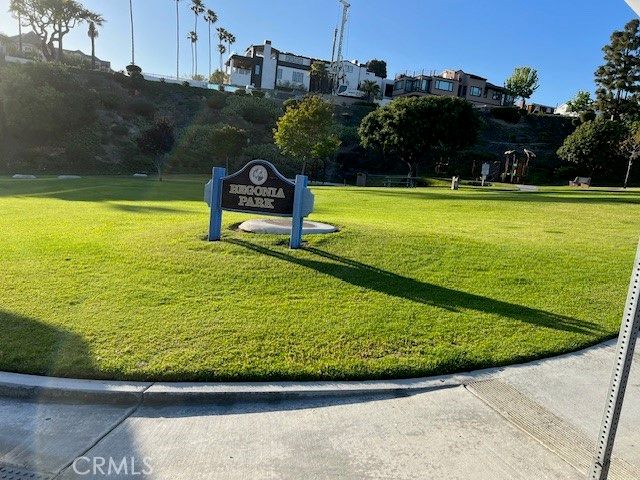 608 Heliotrope, Corona Del Mar, CA 92625