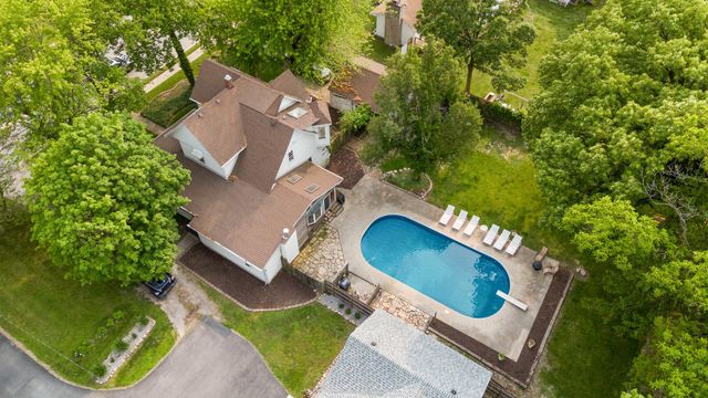 236 W Commercial Avenue, Lowell, IN 46356