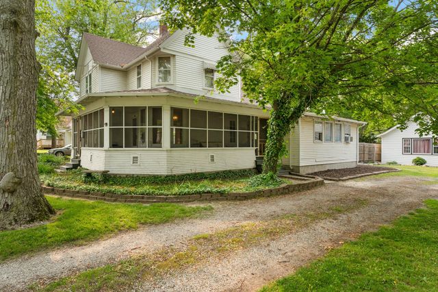 236 W Commercial Avenue, Lowell, IN 46356