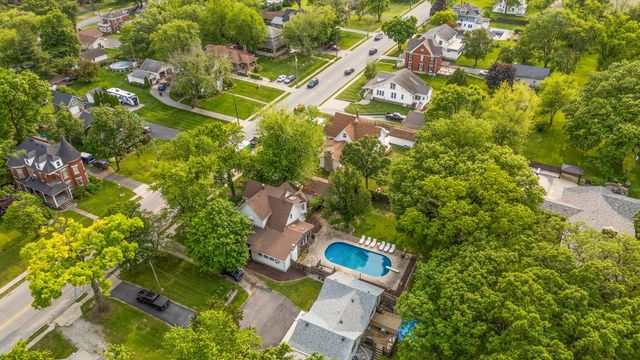 236 W Commercial Avenue, Lowell, IN 46356