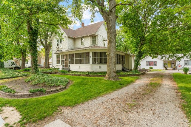 236 W Commercial Avenue, Lowell, IN 46356