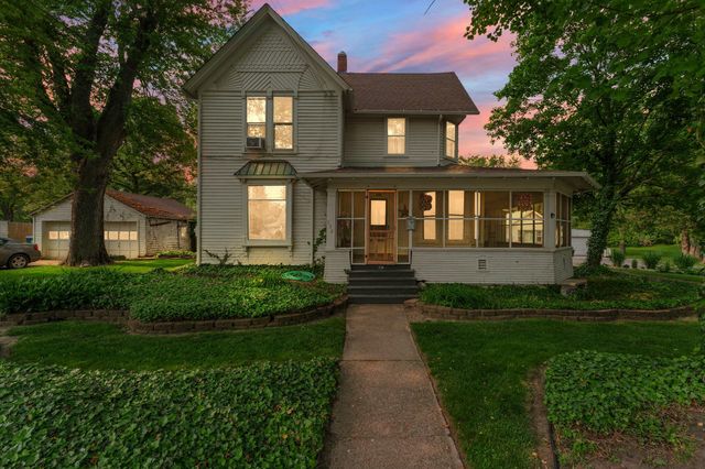 236 W Commercial Avenue, Lowell, IN 46356