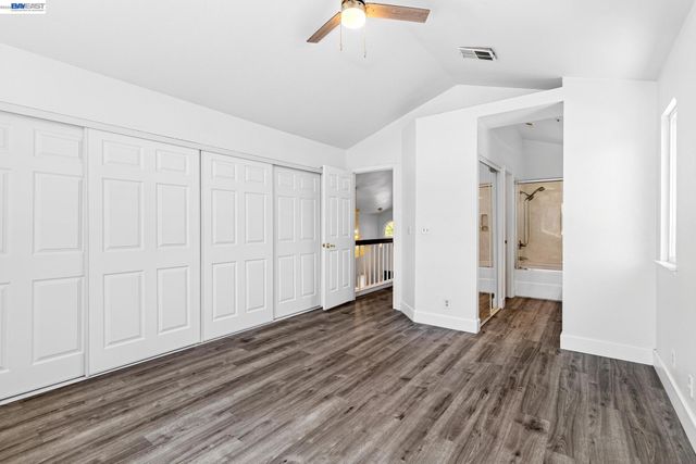 1059 Bellflower St, Livermore, CA 94551