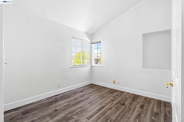 1059 Bellflower St, Livermore, CA 94551