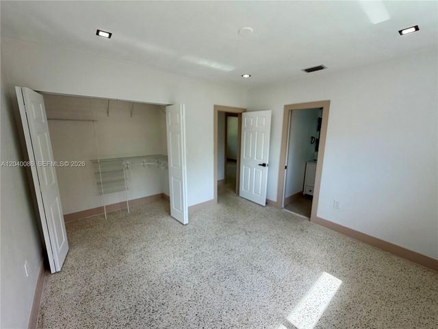 8235 SW 62nd Pl, Miami, FL 33143