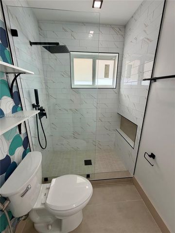 8235 SW 62nd Pl, Miami, FL 33143