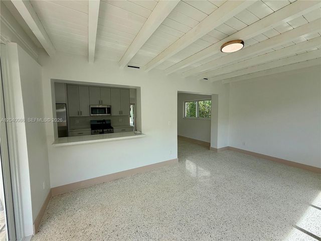 8235 SW 62nd Pl, Miami, FL 33143