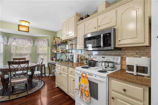 391 Wildwood Circle SE, Calhoun, GA 30701