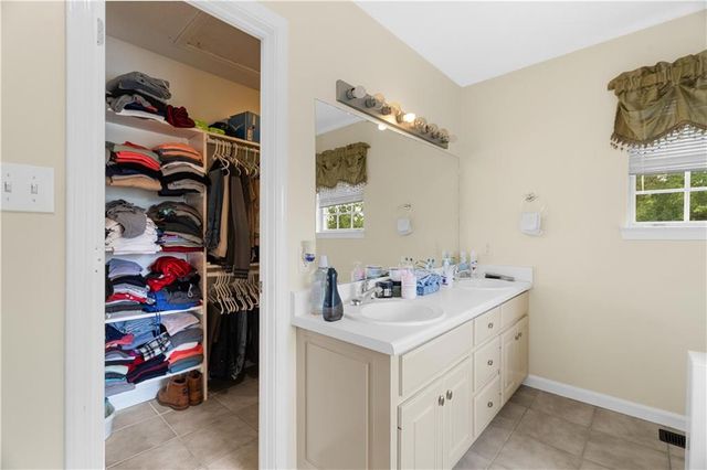 391 Wildwood Circle SE, Calhoun, GA 30701