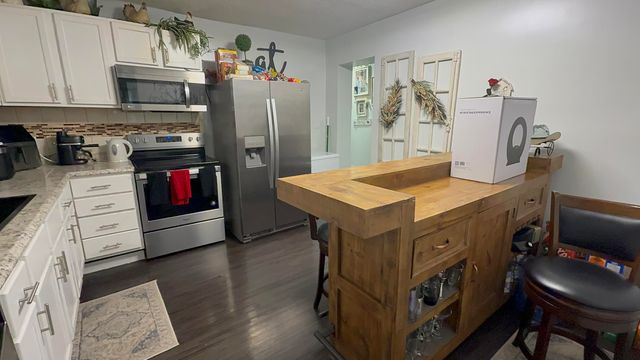 124 HUNTER Avenue, Council Bluffs, IA 51503