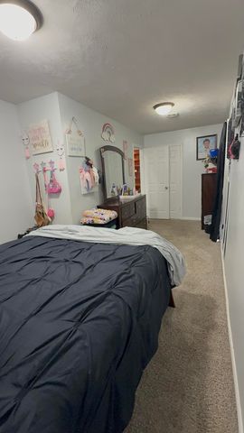 124 HUNTER Avenue, Council Bluffs, IA 51503