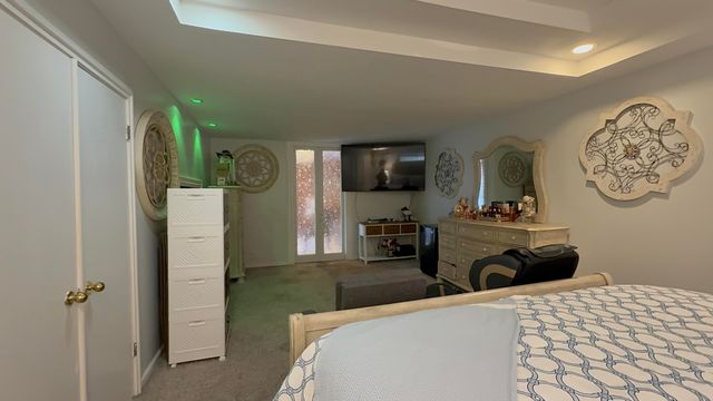 124 HUNTER Avenue, Council Bluffs, IA 51503