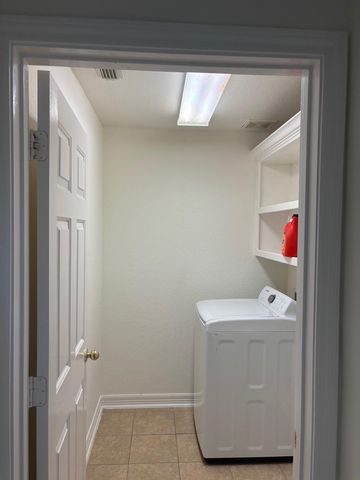 702 Hollyhock Drive, Stafford, TX 77477