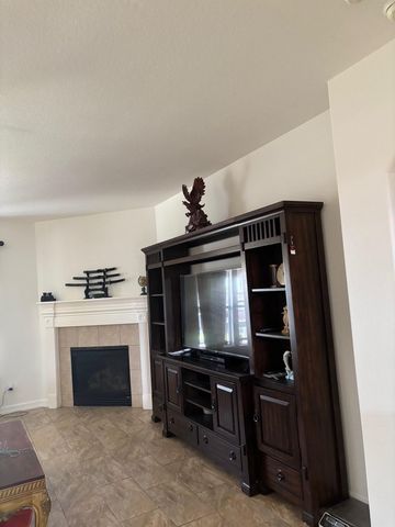 702 Hollyhock Drive, Stafford, TX 77477