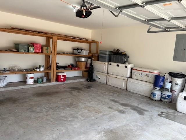 702 Hollyhock Drive, Stafford, TX 77477