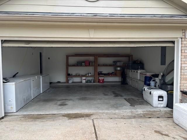 702 Hollyhock Drive, Stafford, TX 77477