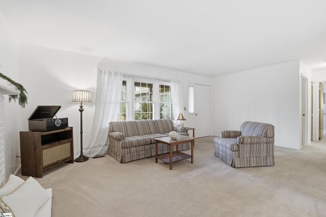 465 Mountain Laurel Drive, Columbus, NC 28722