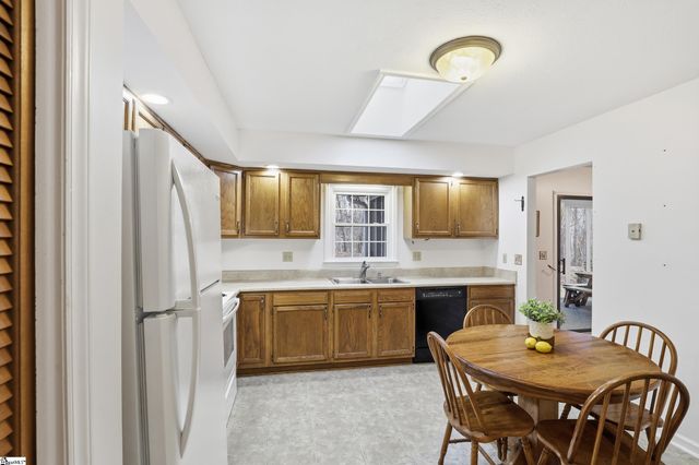 465 Mountain Laurel Drive, Columbus, NC 28722