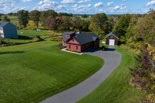 23 Mountain Top Pass, Burlington, CT 06013