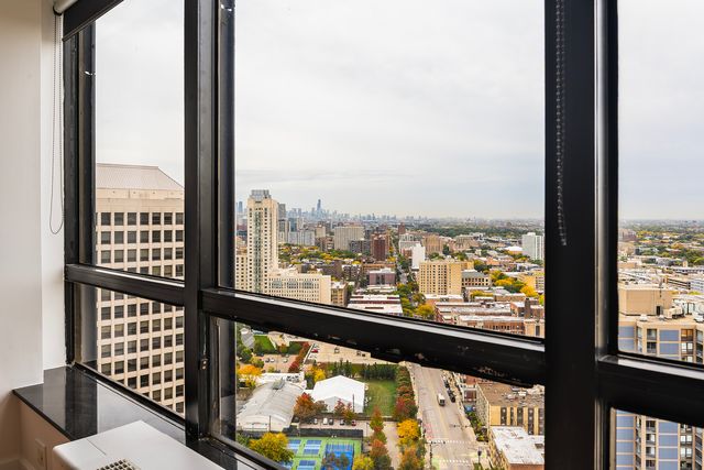 5415 N Sheridan Road 3514, Chicago, IL 60640
