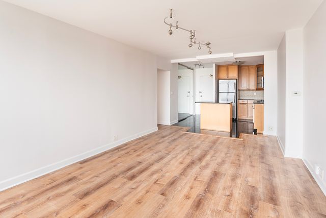 5415 N Sheridan Road 3514, Chicago, IL 60640