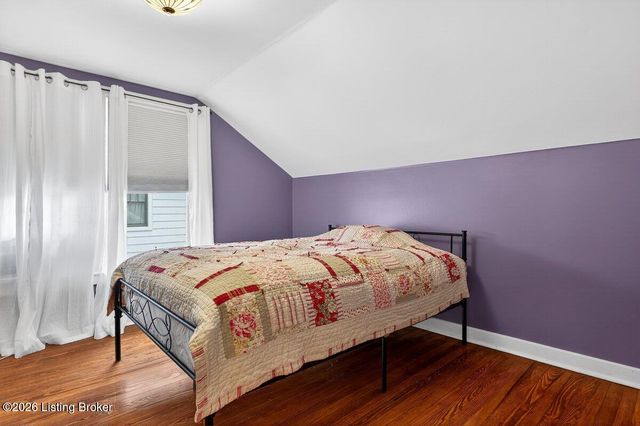 3706 Grandview Ave, Louisville, KY 40207