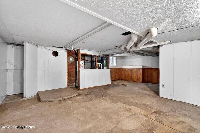 3706 Grandview Ave, Louisville, KY 40207