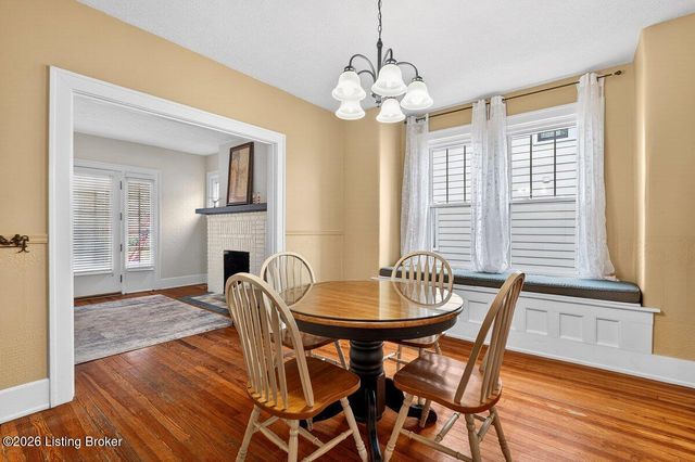 3706 Grandview Ave, Louisville, KY 40207