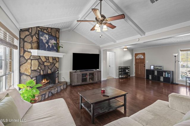 186 Van Doren Court, Pearl, MS 39208