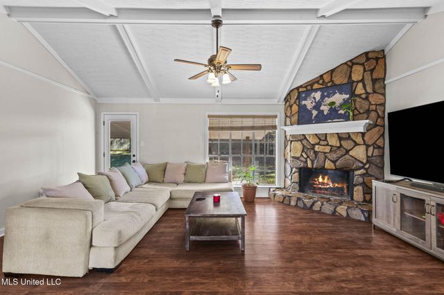 186 Van Doren Court, Pearl, MS 39208