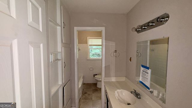 748 Greenhill Drive NE, Conyers, GA 30012