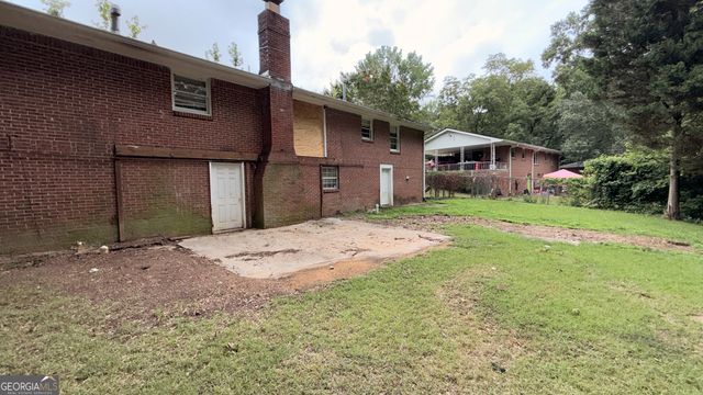 748 Greenhill Drive NE, Conyers, GA 30012