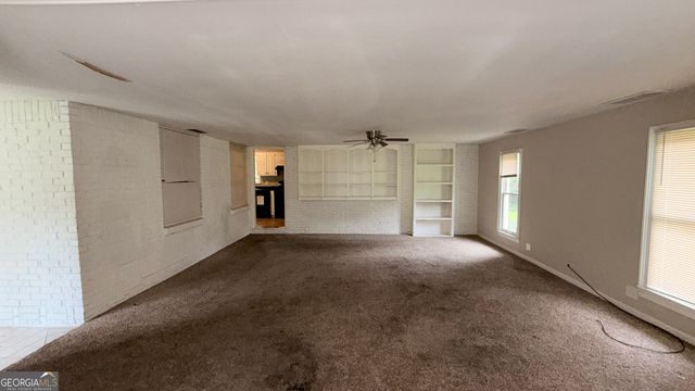 748 Greenhill Drive NE, Conyers, GA 30012