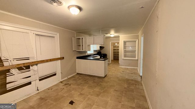 748 Greenhill Drive NE, Conyers, GA 30012